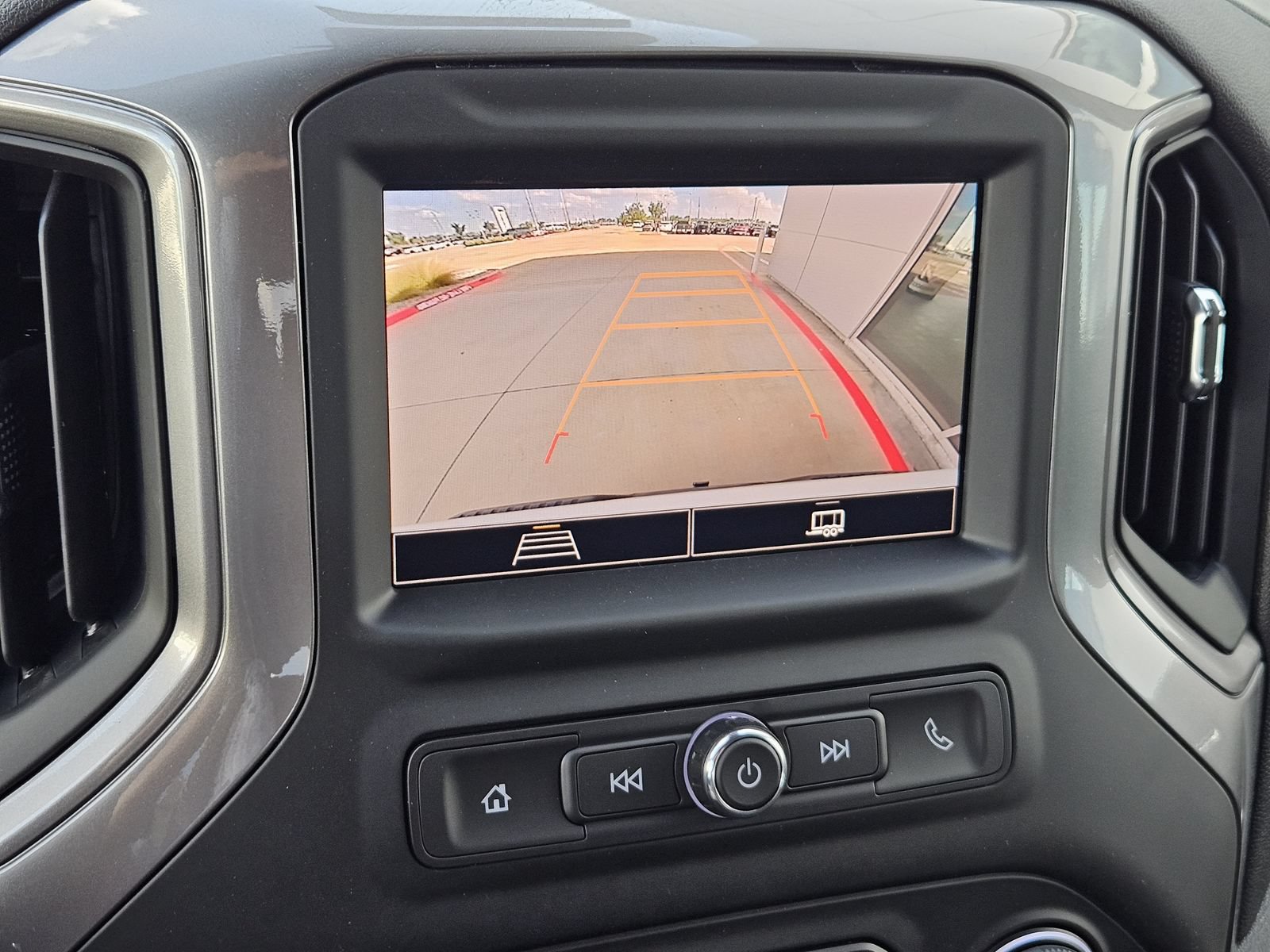 New 2026 Chevrolet Silverado 1500 Custom Trail Boss w/ LPO, Dark Essentials Package AWD/4WD image 21