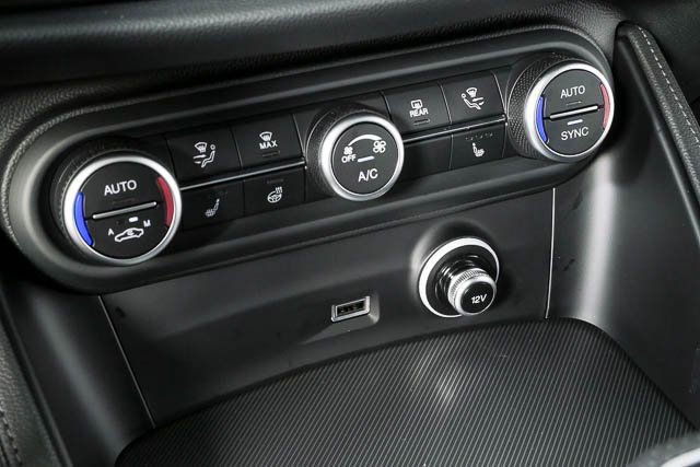 New 2026 Alfa Romeo Stelvio Sprint image 17