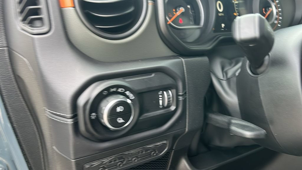 New 2026 Jeep Gladiator Mojave AWD/4WD image 11