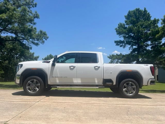 Used 2025 GMC Sierra 2500 SLT w/ SLT Convenience Package AWD/4WD image 10
