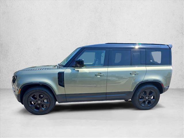 Used 2023 Land Rover Defender 110 SE AWD/4WD image 8