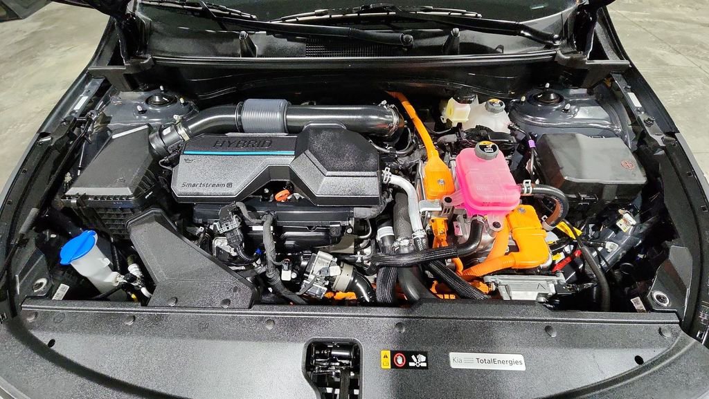 Used 2024 Kia Sportage LX image 29