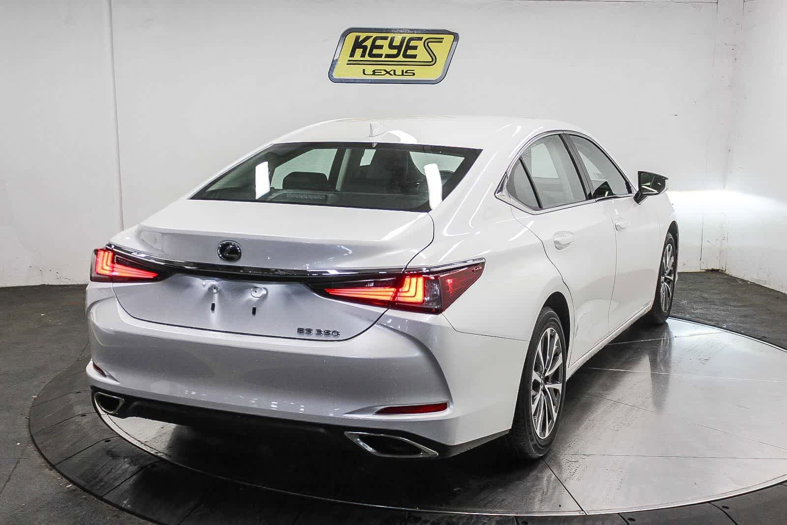 Certified 2025 Lexus ES 350 w/ Accessory Package (Z2) FWD image 6