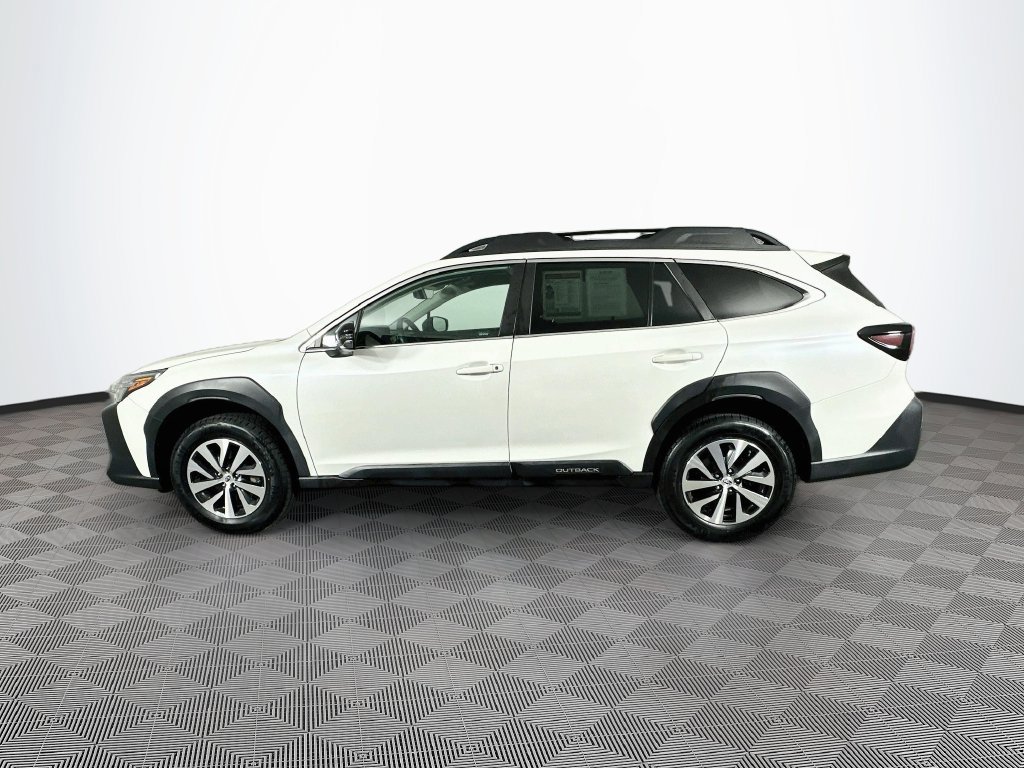 Certified 2024 Subaru Outback Premium AWD/4WD image 6