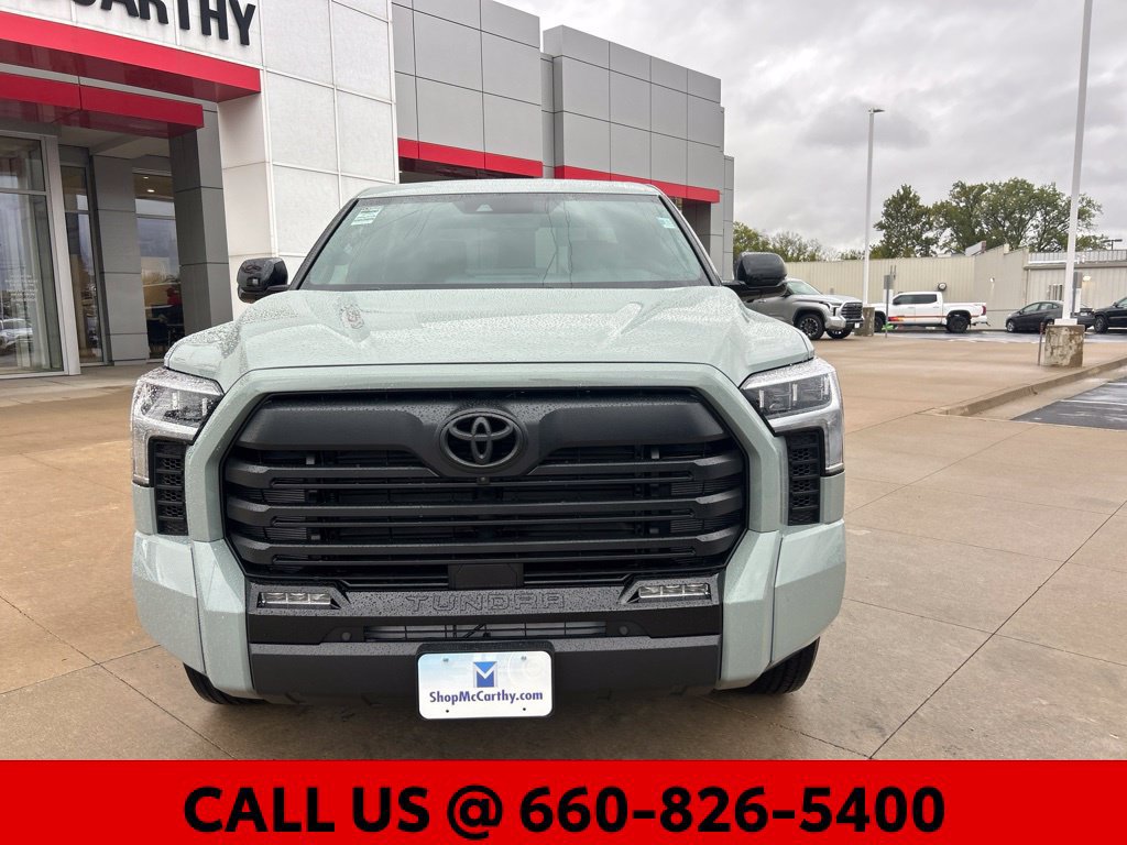 New 2026 Toyota Tundra Limited AWD/4WD image 3