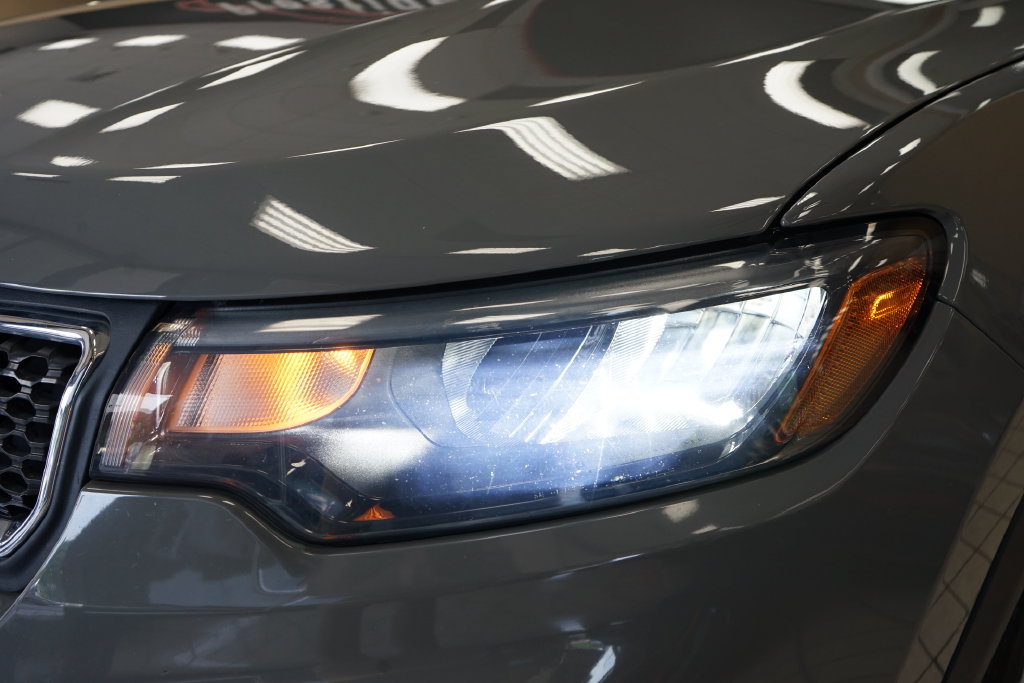 Used 2023 Jeep Compass Latitude AWD/4WD image 22