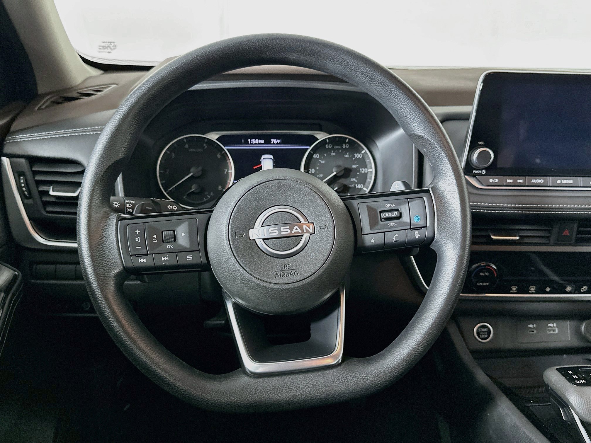 Used 2023 Nissan Rogue SV FWD image 18