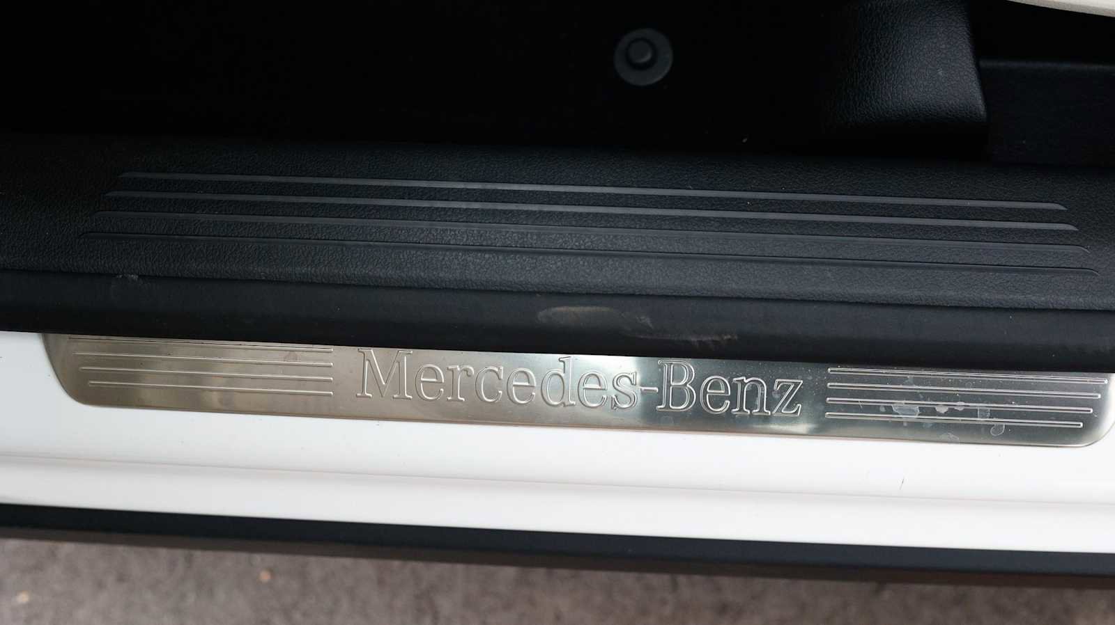 Used 2025 Mercedes-Benz GLA 250 4MATIC image 32