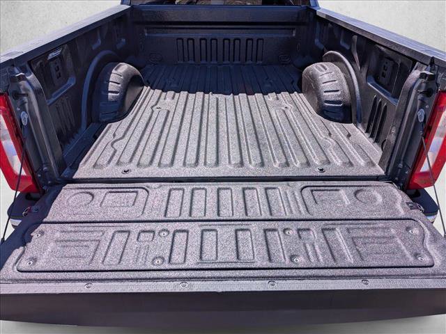 Used 2025 Ford F350 XLT image 6