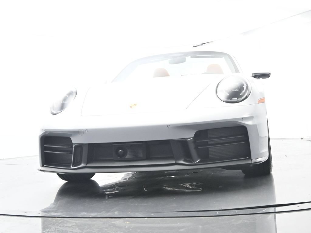 Certified 2026 Porsche 911 Carrera RWD image 64