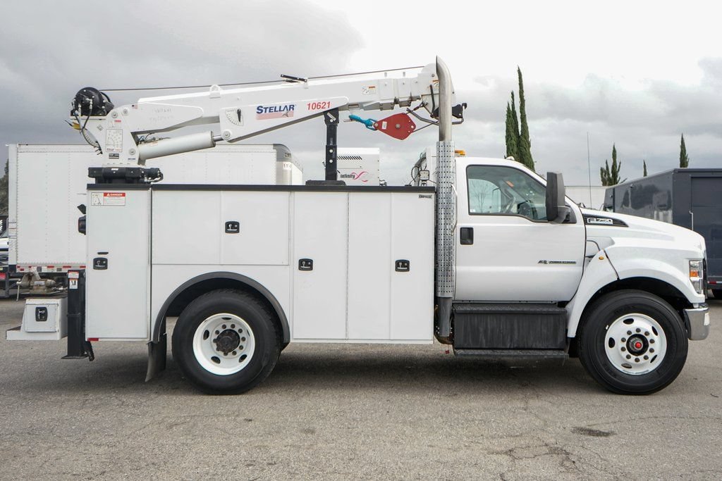 Used 2019 Ford F750 2WD Regular Cab Super Duty image 26