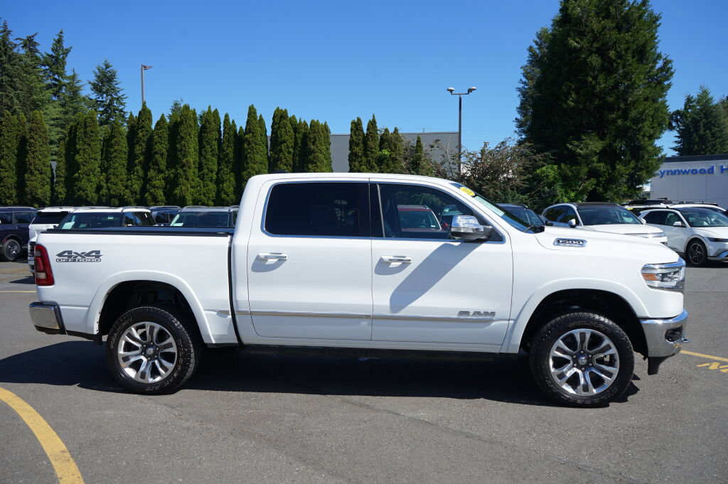 Used 2022 RAM 1500 Limited w/ Off-Road Group AWD/4WD image 4