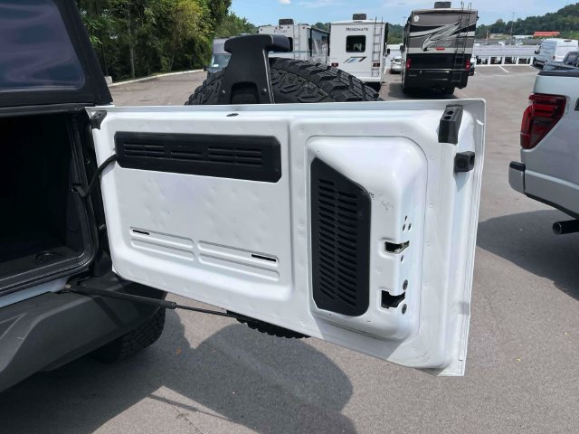 Used 2023 Ford Bronco Big Bend w/ Sasquatch Package AWD/4WD image 20