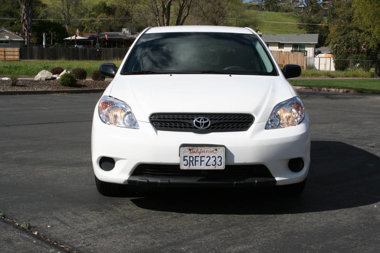 Used 2005 Toyota Matrix FWD image 4