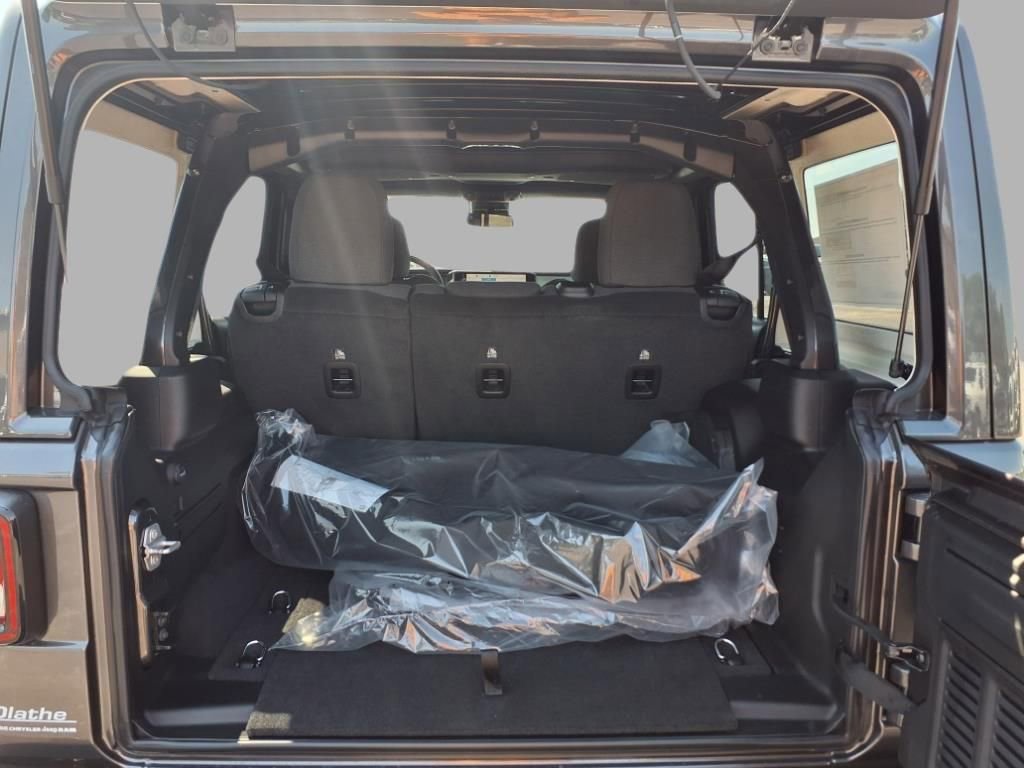 New 2025 Jeep Wrangler Willys image 22