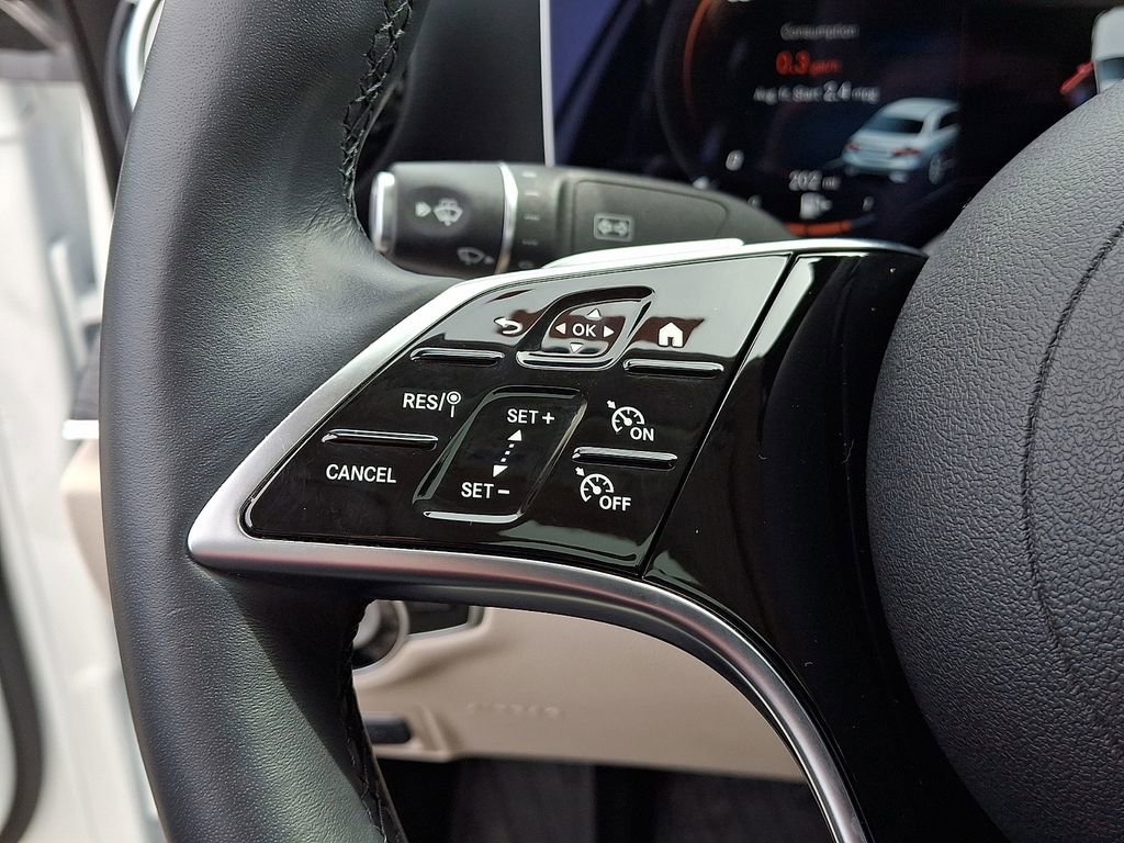 Used 2023 Mercedes-Benz E 350 4MATIC Sedan image 22