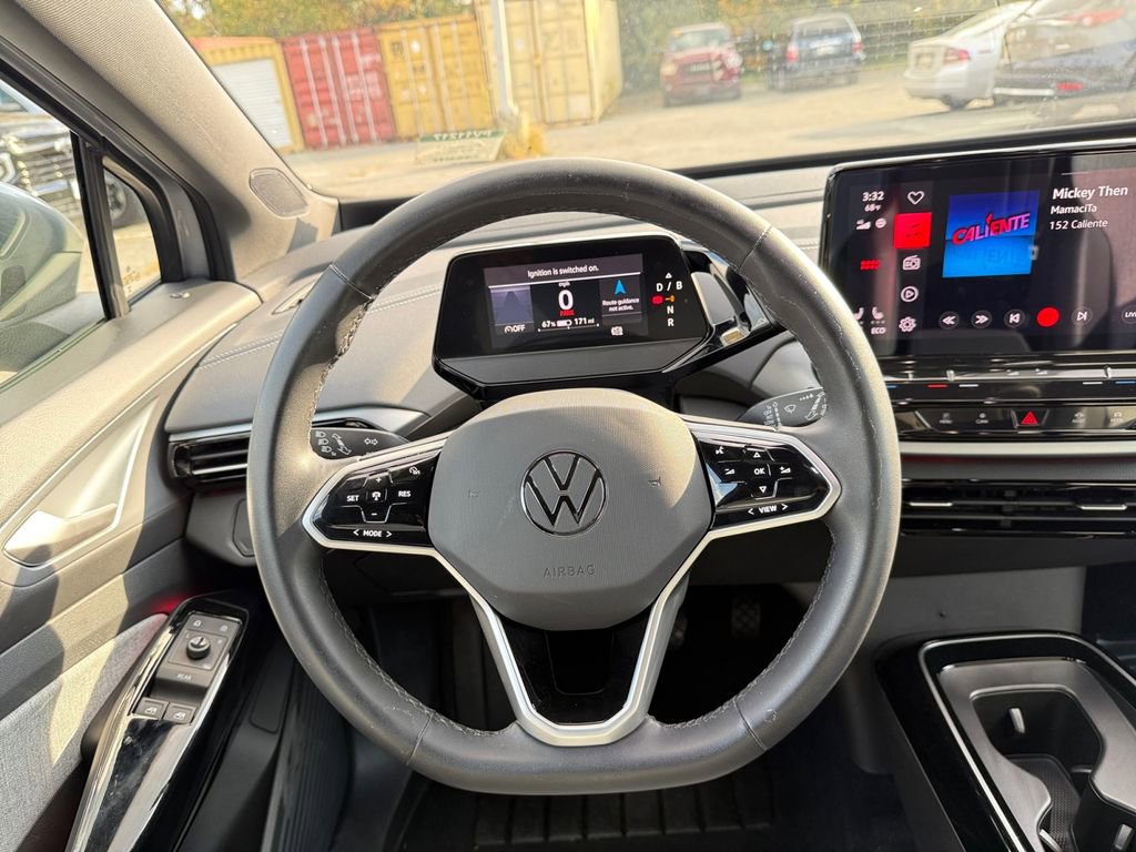Used 2023 Volkswagen ID.4 Pro image 22