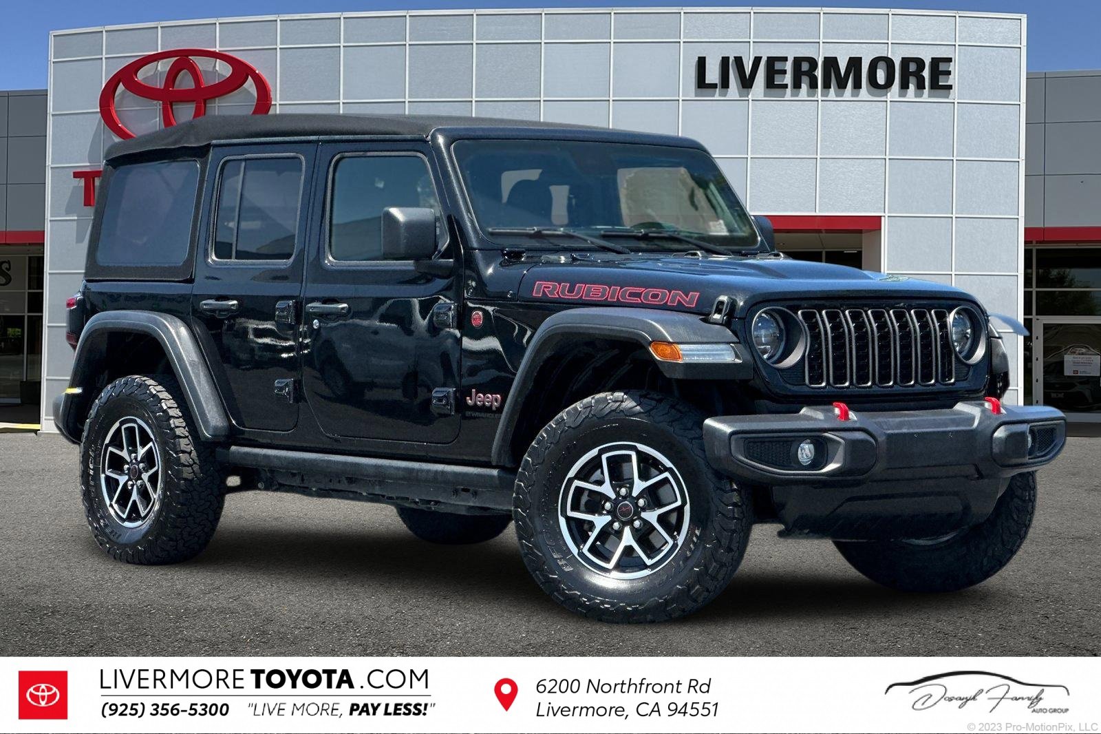 Used 2024 Jeep Wrangler Rubicon w/ Convenience Group
