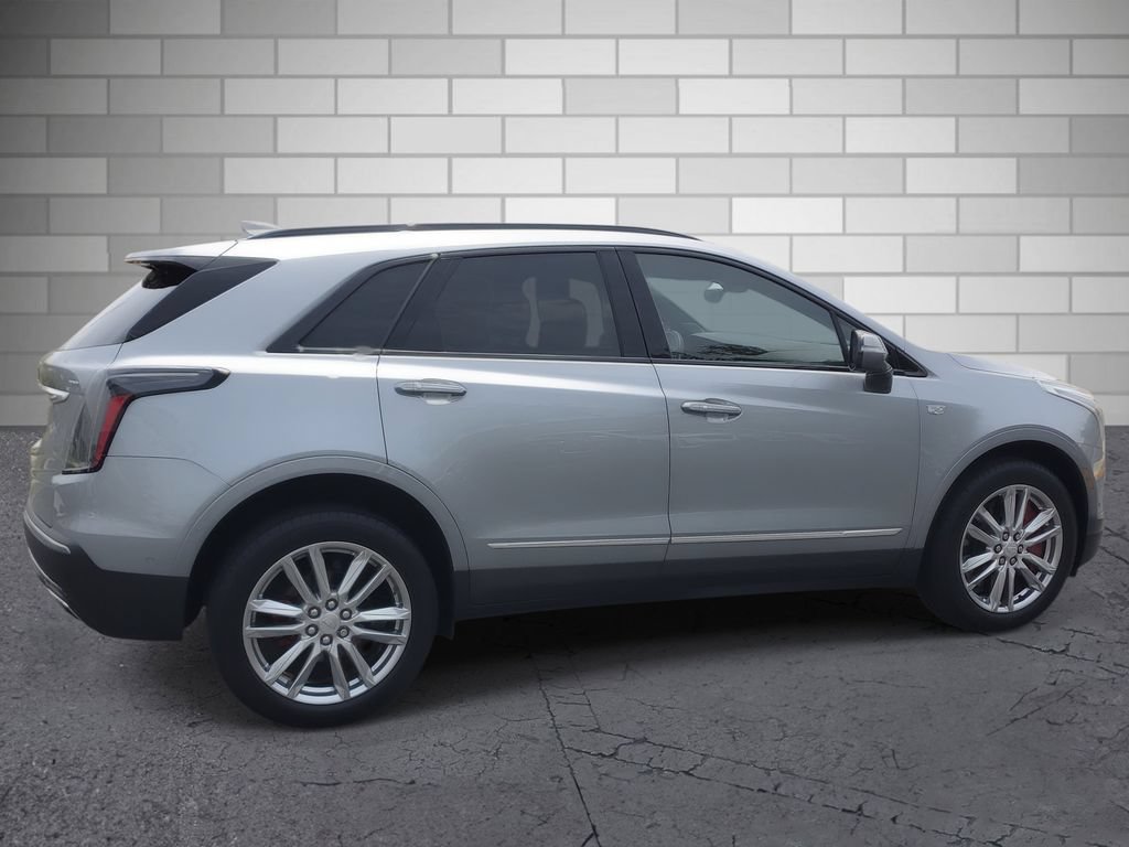 Certified 2023 Cadillac XT5 Sportv w/ Technology Package AWD/4WD image 6