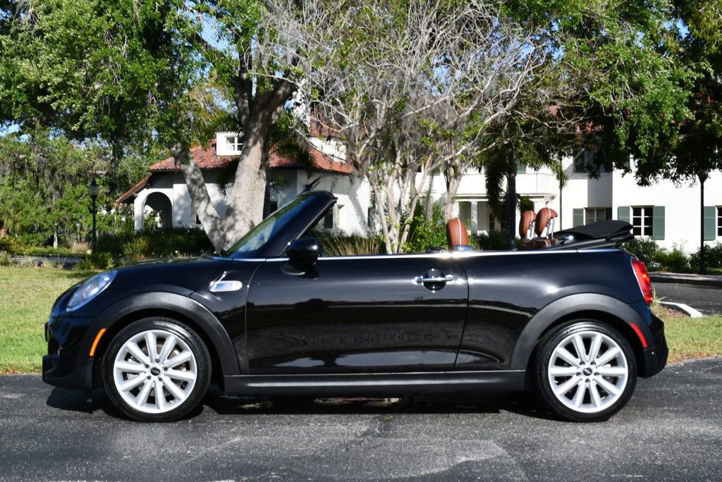 Used 2018 MINI Cooper S image 3