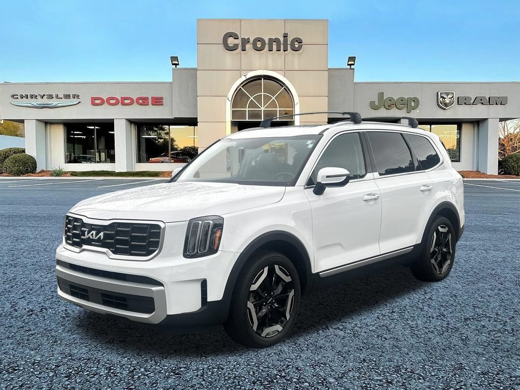 Used 2024 Kia Telluride S w/ S Sunroof Package FWD image 7