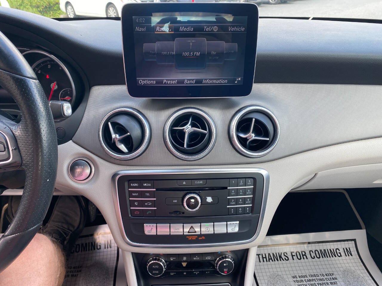 Used 2017 Mercedes-Benz CLA 250 image 15