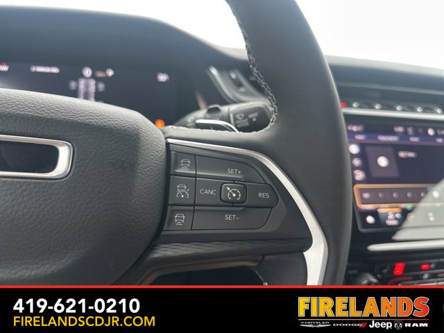 Used 2024 Jeep Grand Cherokee Altitude image 21
