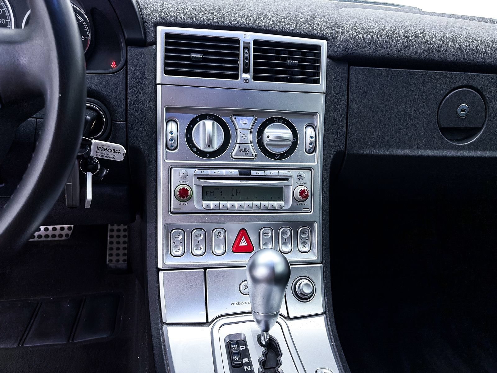 Used 2005 Chrysler Crossfire Limited RWD image 4