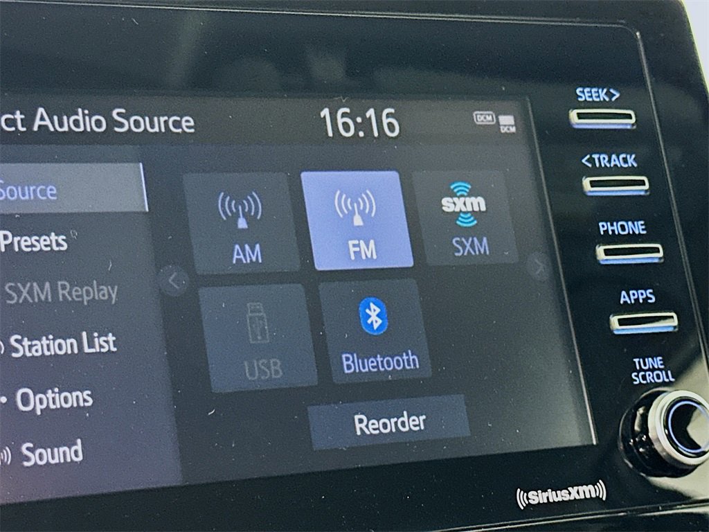 Used 2021 Toyota Camry SE image 27