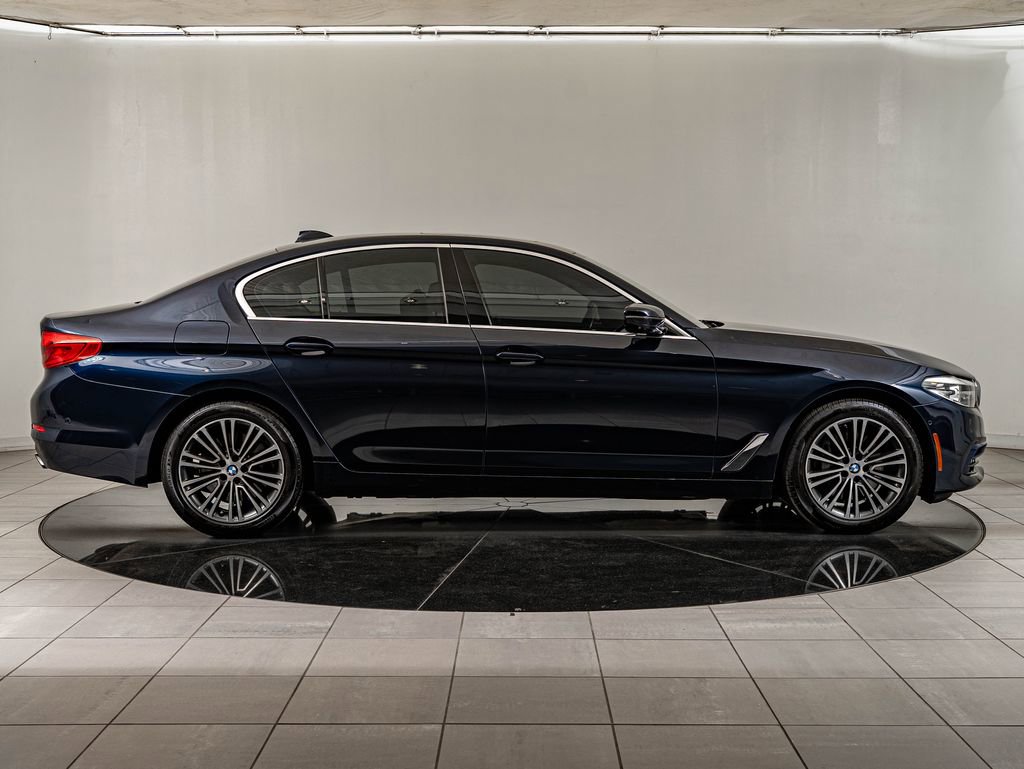 Used 2020 BMW 540i xDrive w/ Premium Package AWD/4WD image 4