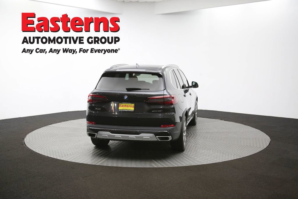 Used 2022 BMW X5 xDrive40i w/ Premium Package image 44