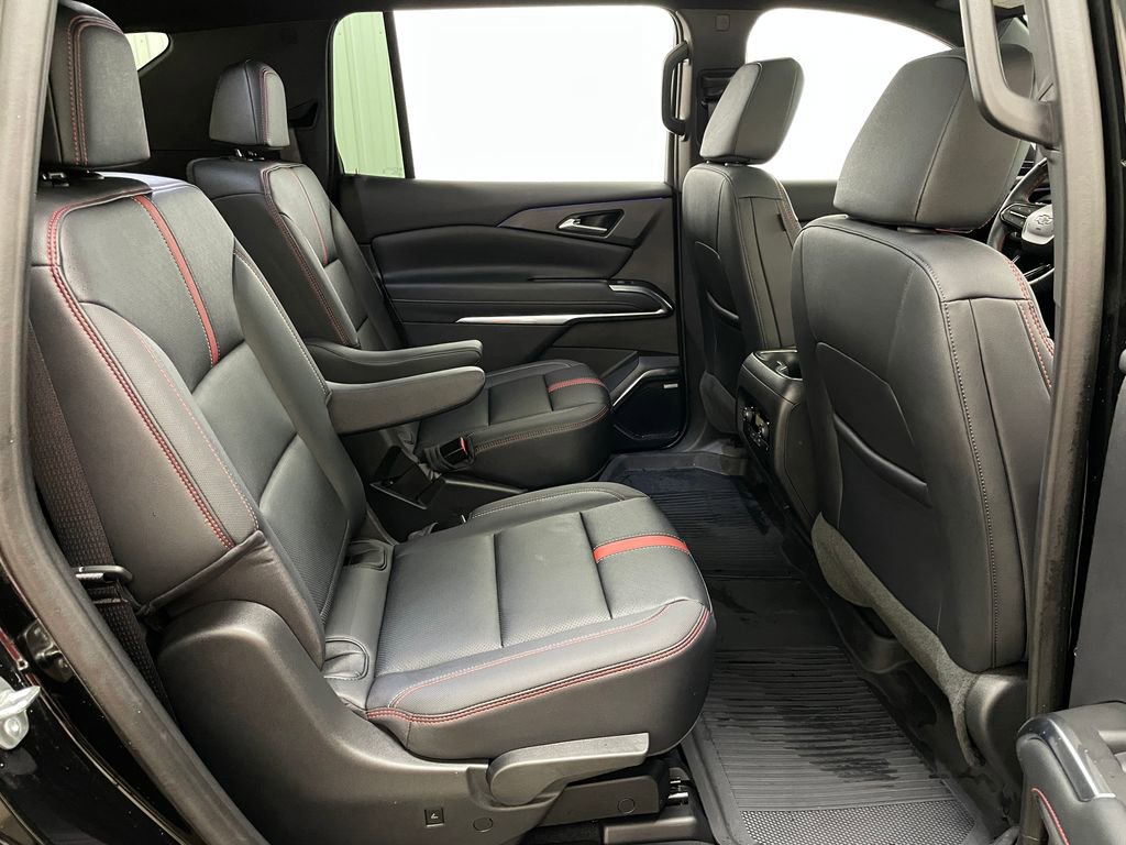 Certified 2024 Chevrolet Traverse RS image 47