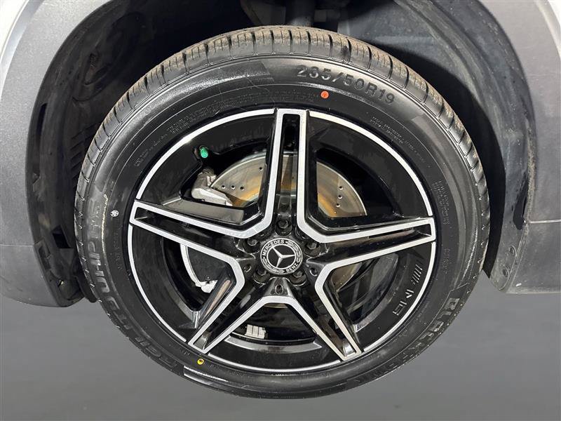 Used 2020 Mercedes-Benz GLB 250 4MATIC image 24