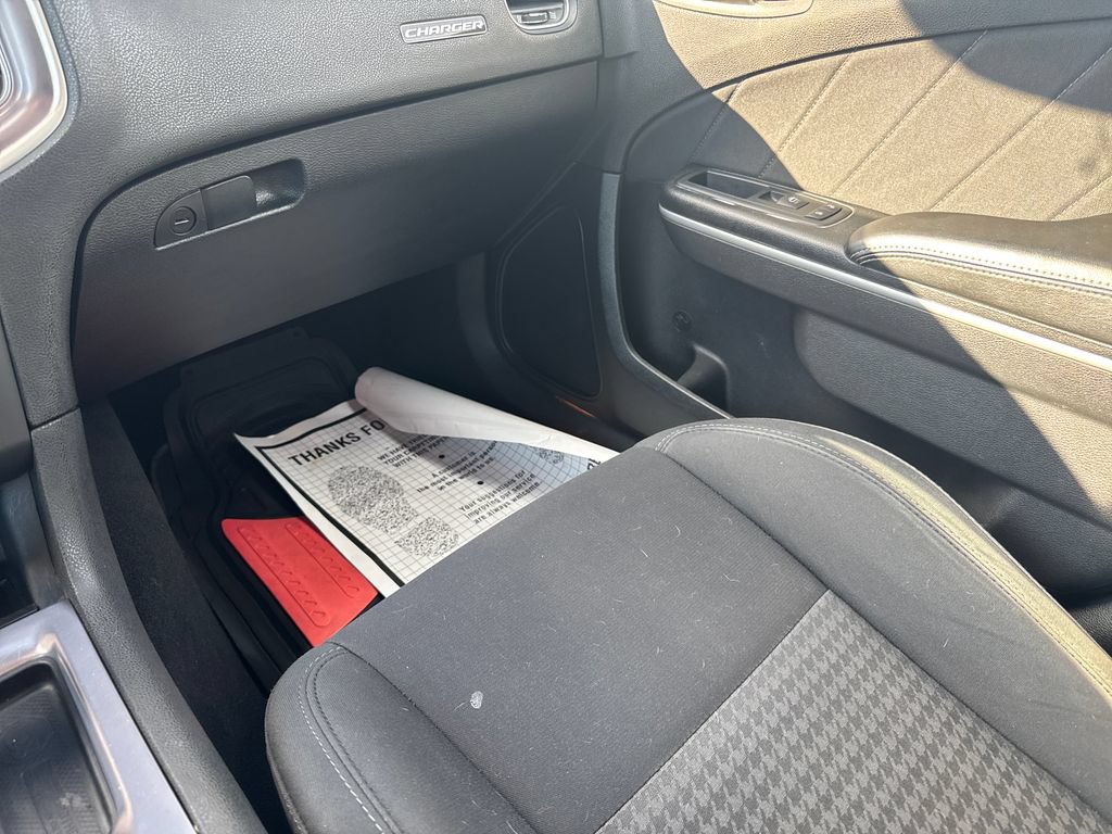 Used 2019 Dodge Charger GT RWD image 17
