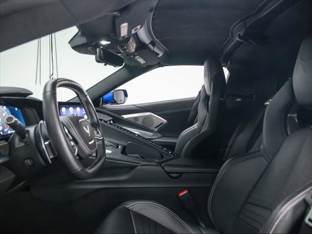 Used 2020 Chevrolet Corvette Stingray Premium Cpe w/ 3LT Preferred Equipment Group image 22