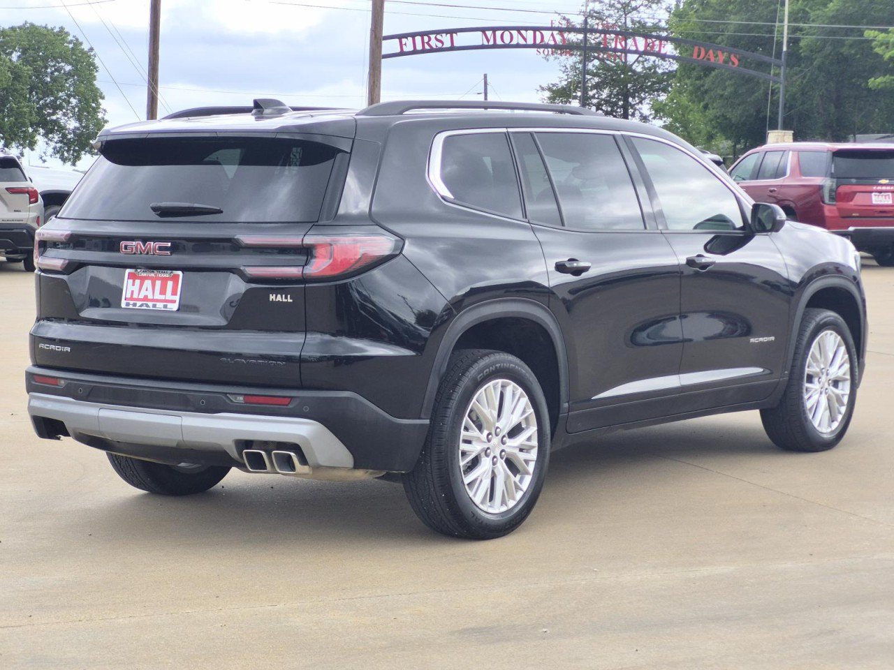 Certified 2024 GMC Acadia Elevation w/ Luxury Package FWD image 6
