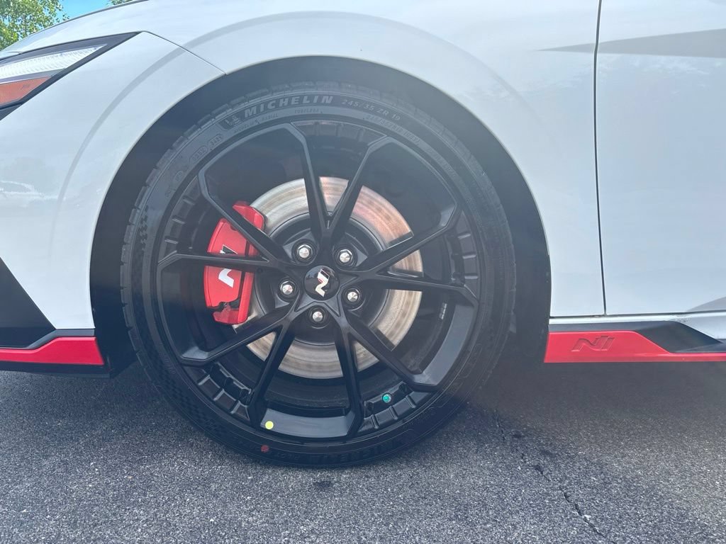 New 2026 Hyundai Elantra N FWD image 9