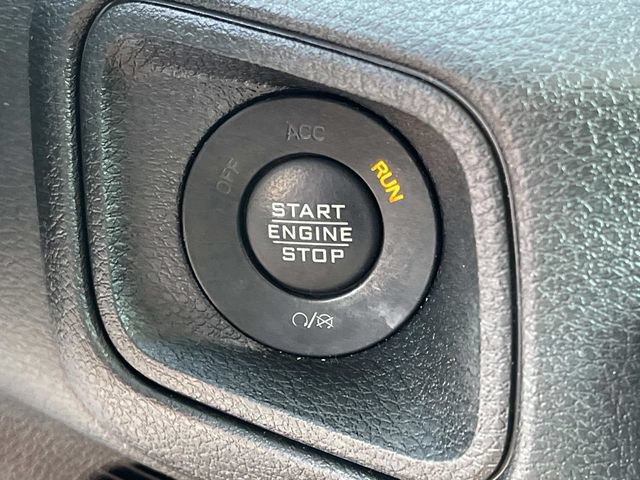 Used 2024 Jeep Wrangler Unlimited Sport AWD/4WD image 31