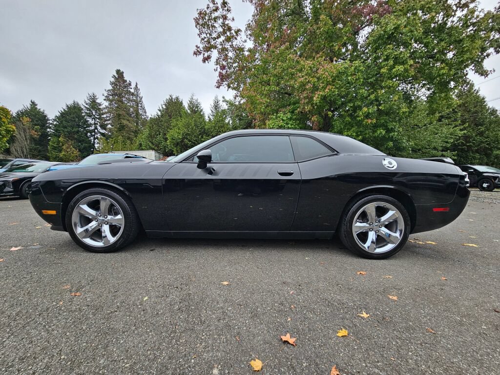 Used 2013 Dodge Challenger R/T Plus RWD image 8