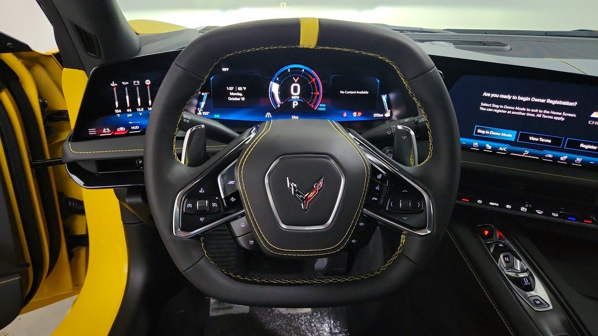 New 2027 Chevrolet Corvette Stingray Convertible w/ Stealth Interior Trim Package RWD image 19