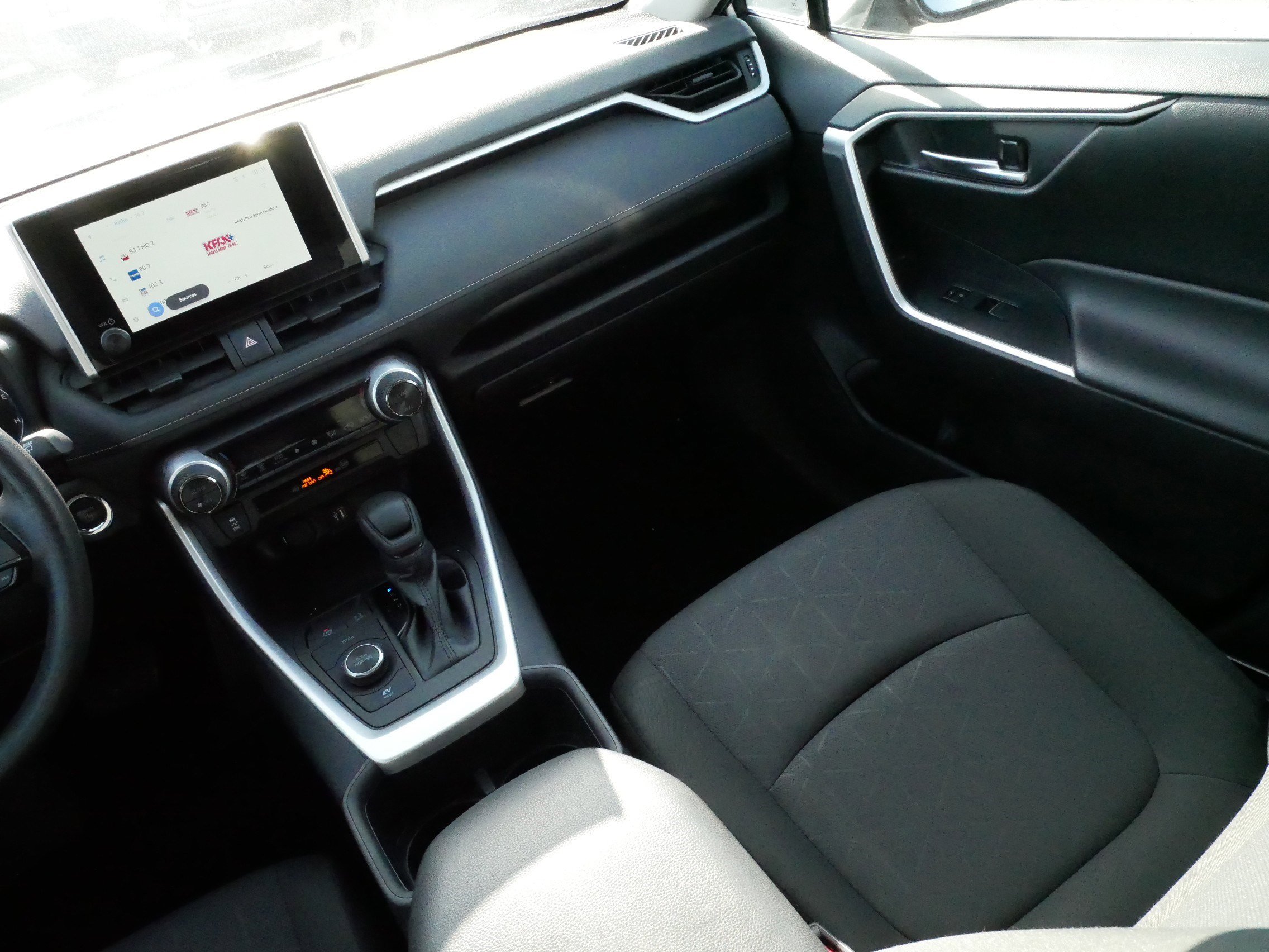 Certified 2024 Toyota RAV4 XLE image 11