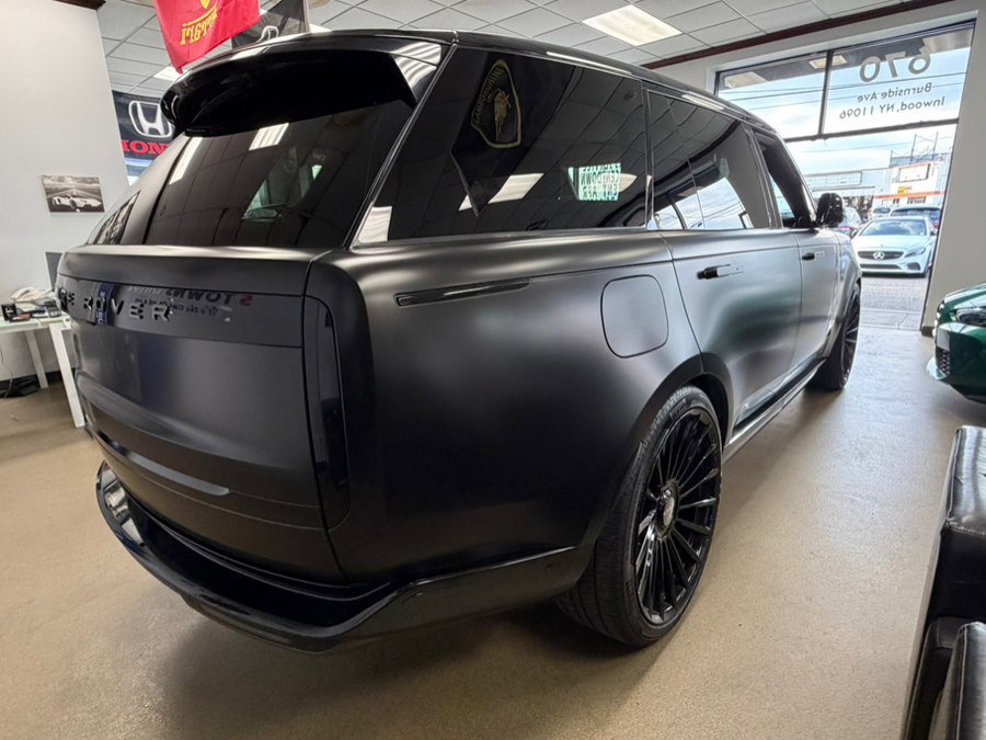 Used 2022 Land Rover Range Rover Long Wheelbase First Edition AWD/4WD image 16