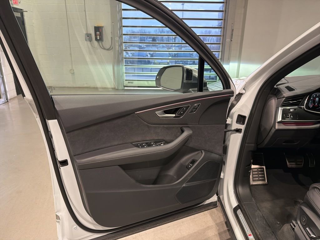 Used 2025 Audi SQ7 Prestige image 15