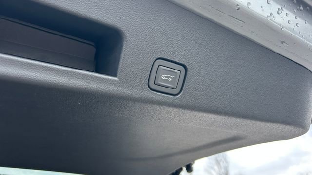 New 2026 Chevrolet Traverse RS image 39