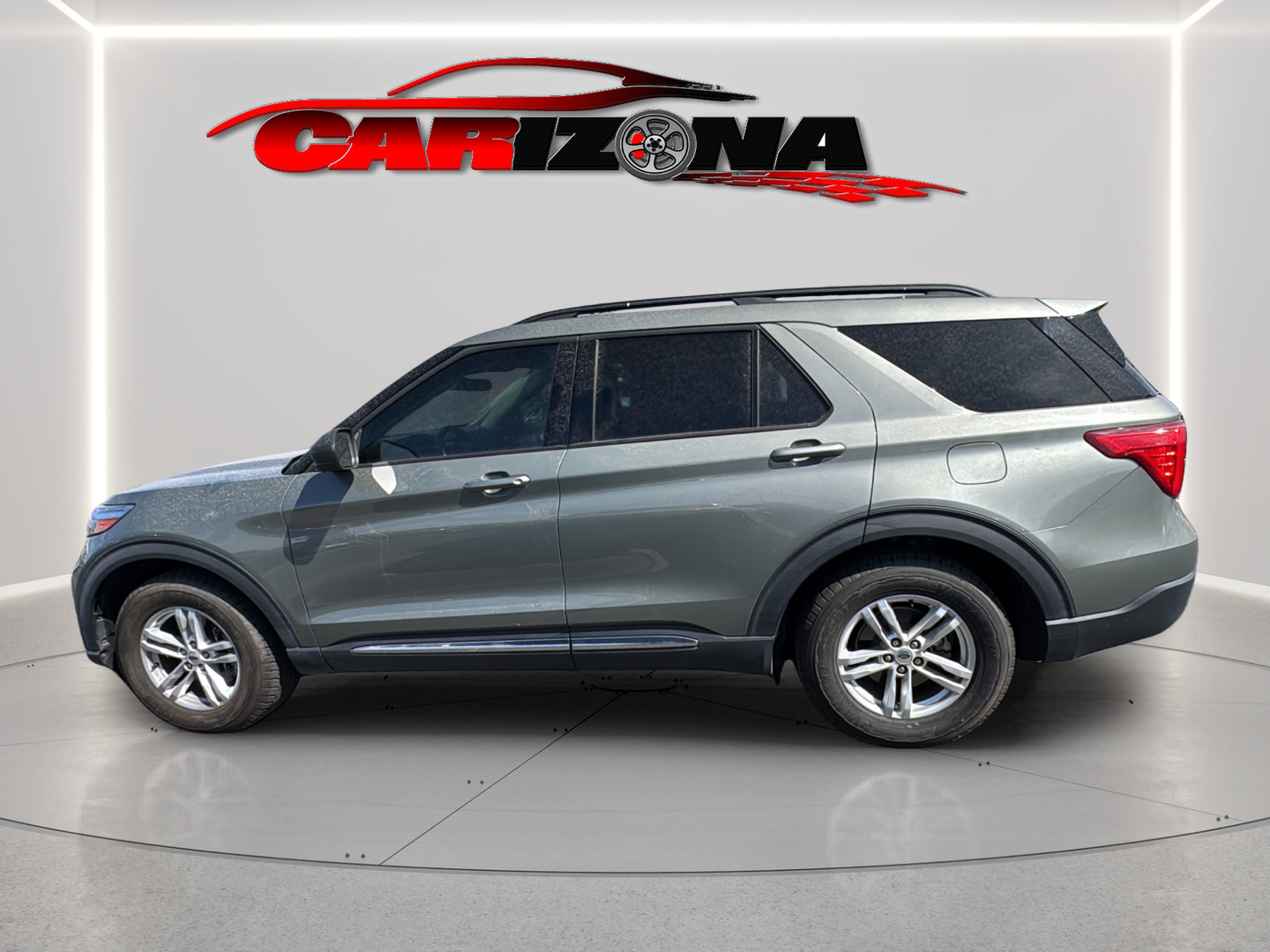 Used 2020 Ford Explorer XLT w/ Equipment Group 202A RWD image 10