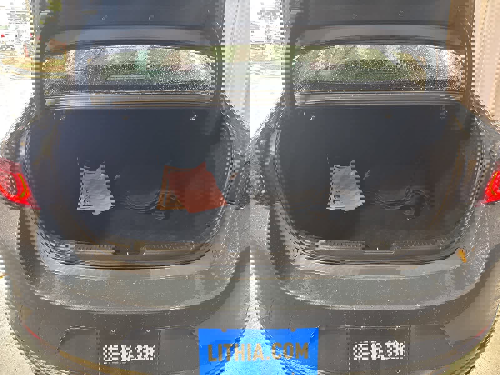 Used 2024 MAZDA MAZDA3 s image 11