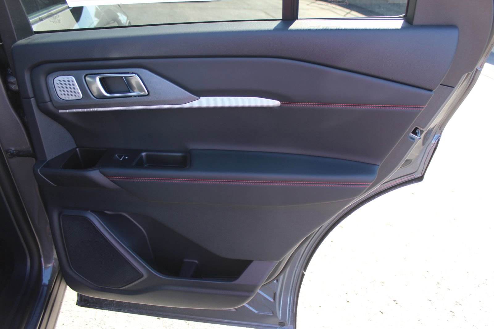 New 2026 Ford Explorer ST w/ Sun And Sound Package image 15