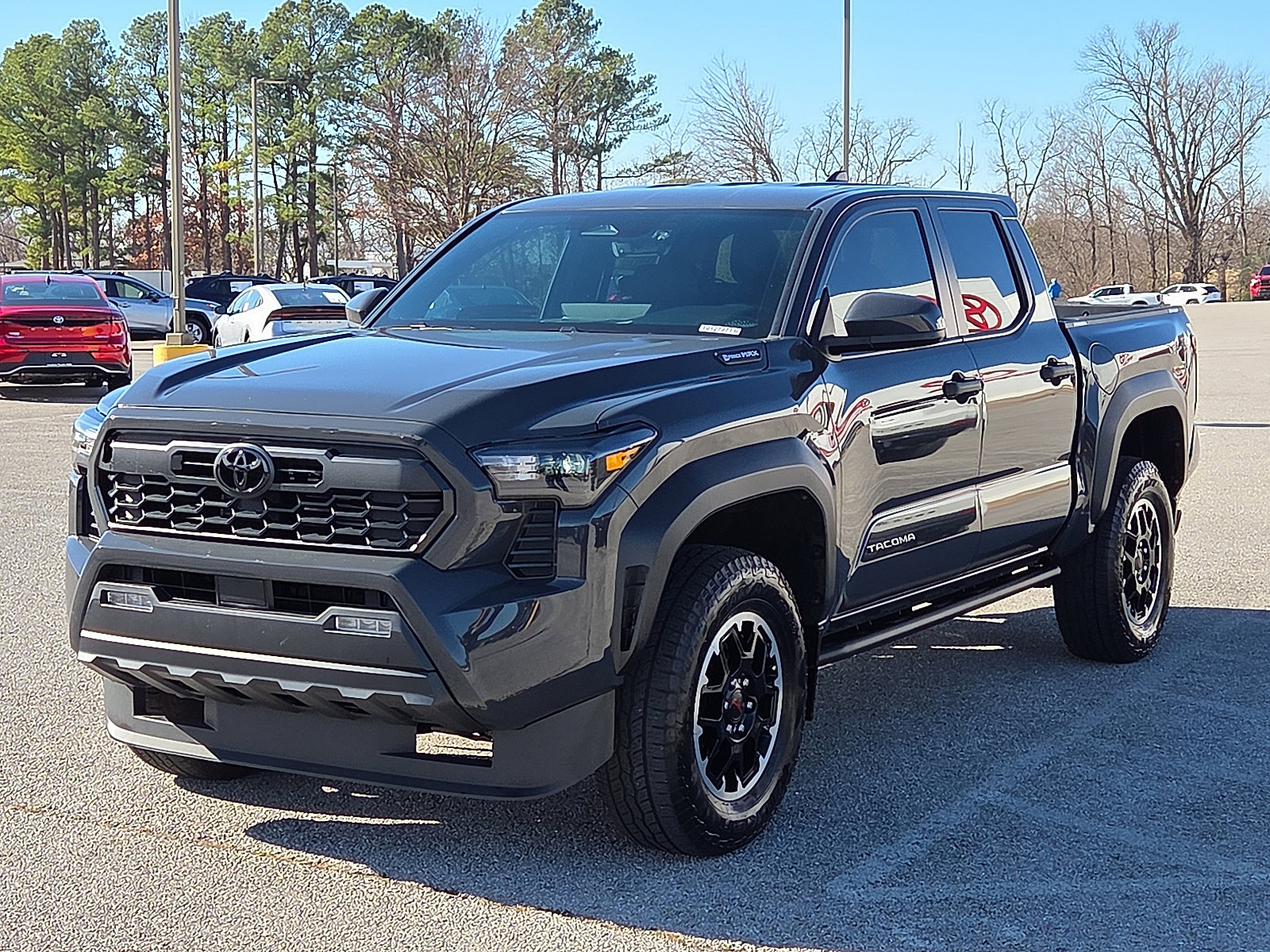 Used 2024 Toyota Tacoma TRD Off-Road image 2