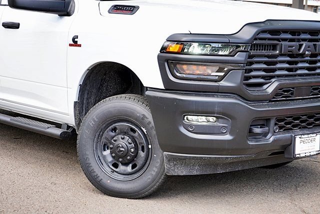 New 2026 RAM 2500 Tradesman AWD/4WD image 4