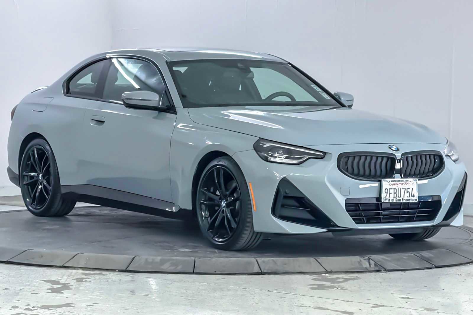 Used 2023 BMW 230i Coupe w/ M Sport Package image 9